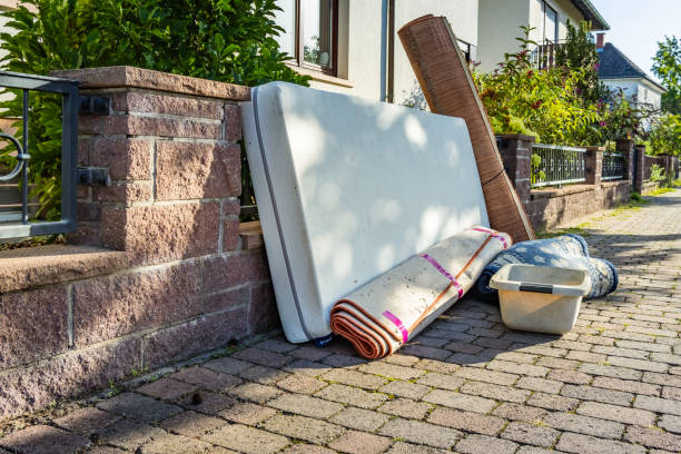  Urbandale, IA Junk Removal Pros